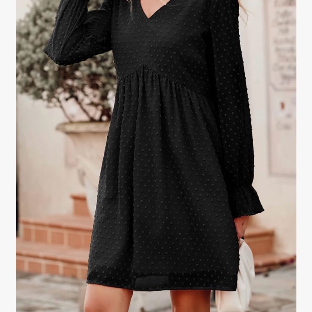 Black V-Neck Long Sleeve Sundress - Picture 5 of 8